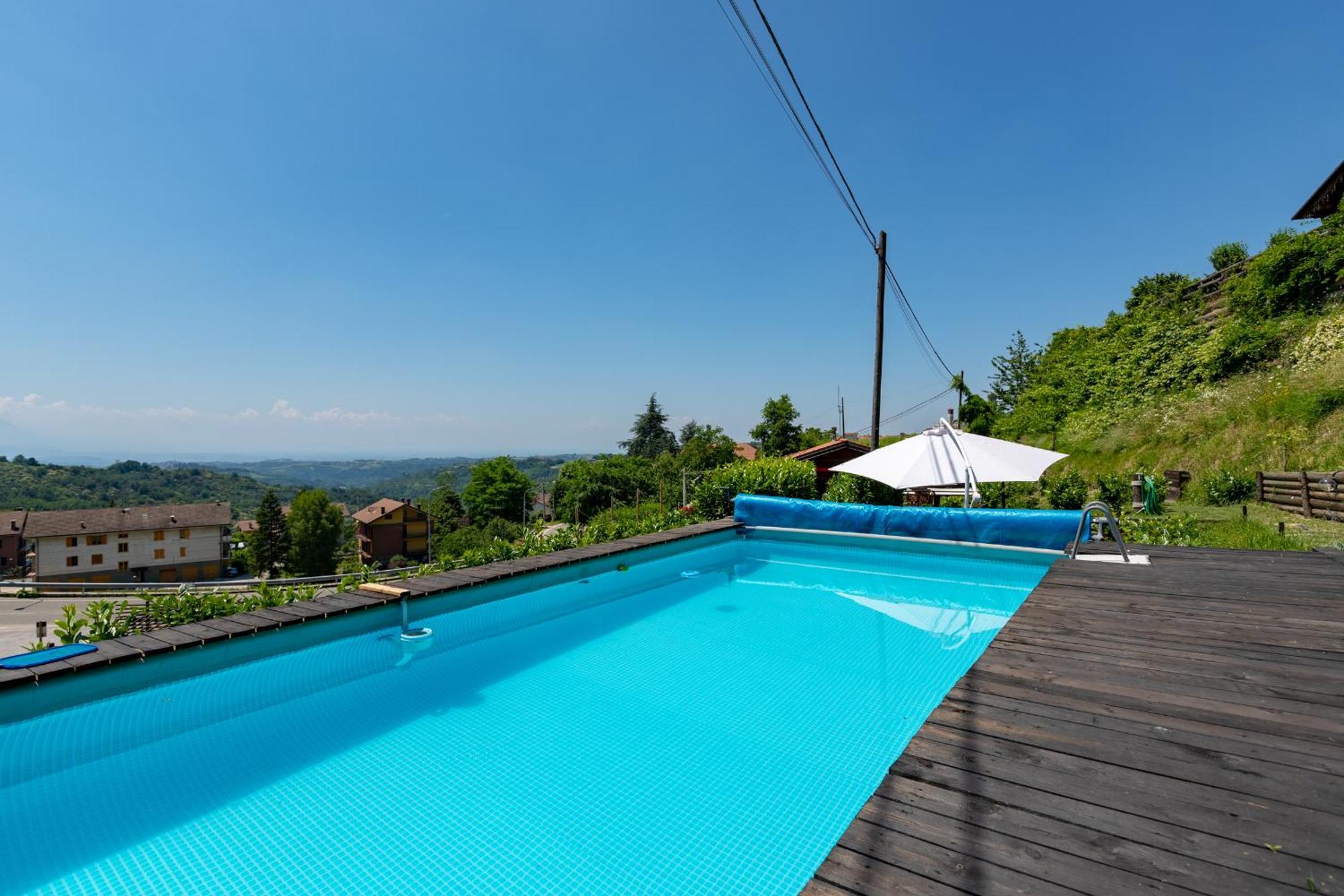 La Tana Dello Scoiattolo - Adults Only Bed & Breakfast Murazzano  Ngoại thất bức ảnh